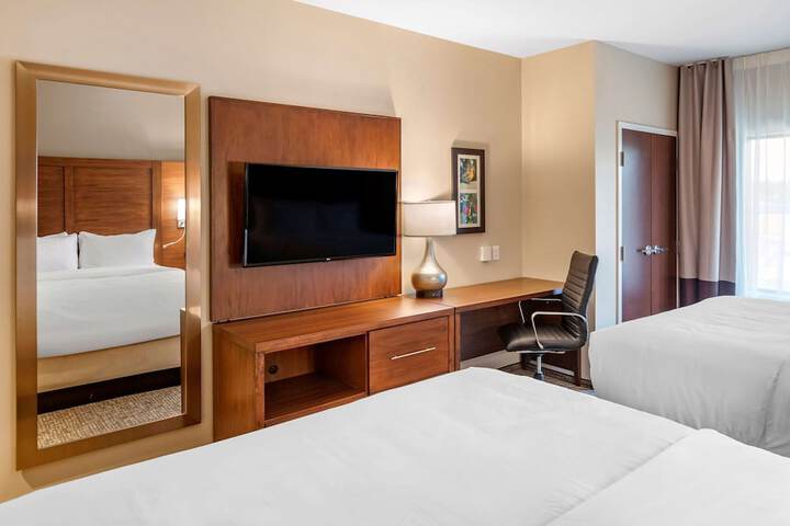 Room 22 of 47