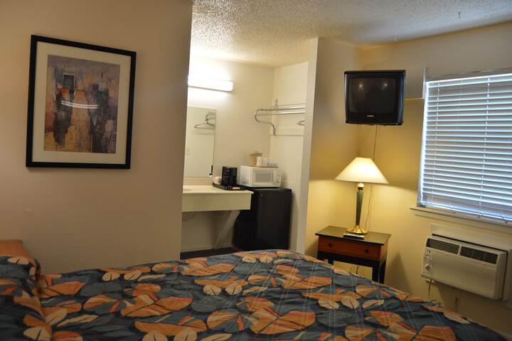 Room 45 of 50