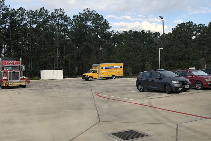 Property Grounds 36 of 36