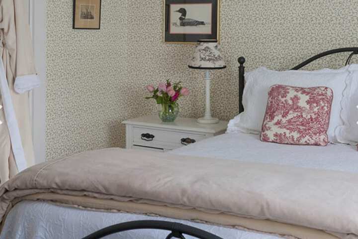 Dockside Guest Quarters & Restaurant