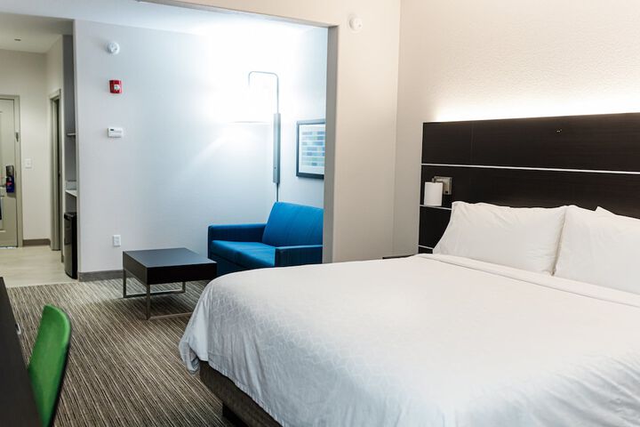 Room 20 of 66