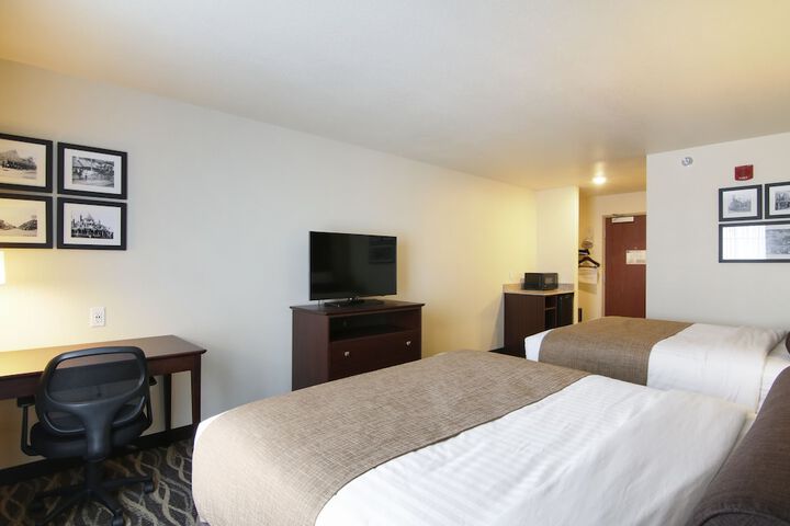 Room 10 of 42