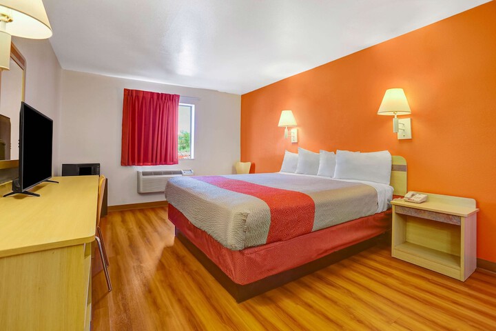 Motel 6 Espanola NM