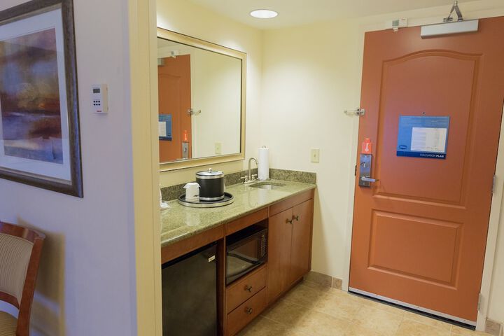 Room 20 of 48