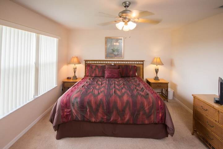 Room 10 of 22