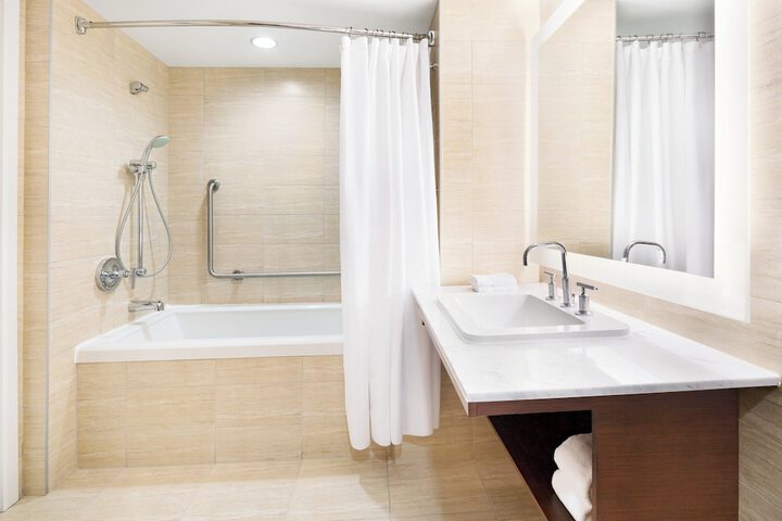 The Westin Wall Centre Vancouver Airport