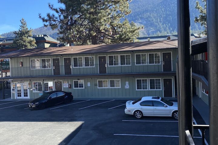 Hotel 3 of 71