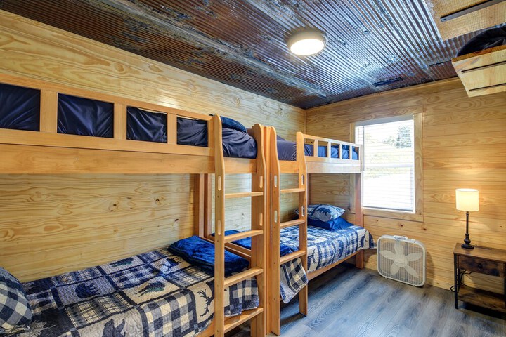 Huntsville Vacation Rental w / Hiking & ATV Trails!