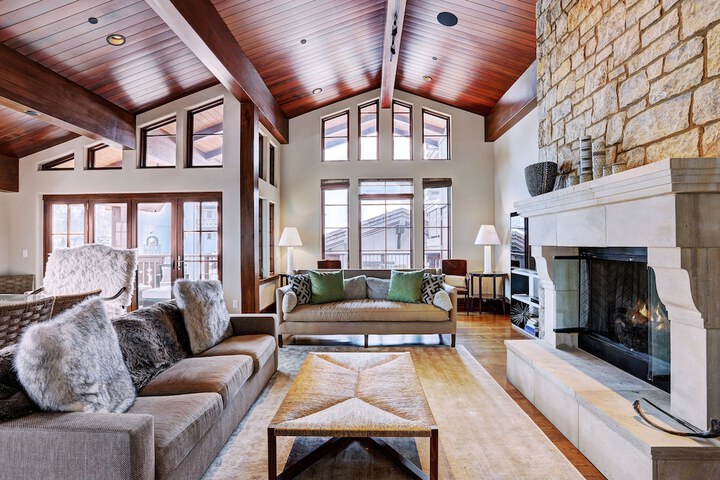 The Lodge at Vail a RockResort by Vail Resorts
