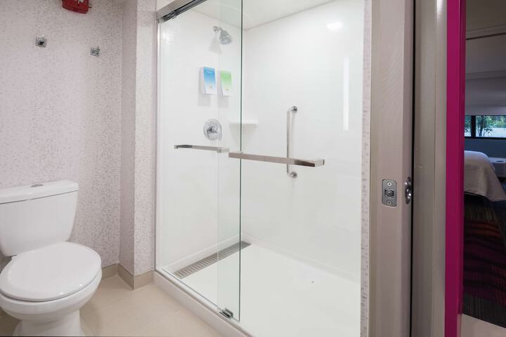 Home2 Suites by Hilton King of Prussia / Valley Forge PA
