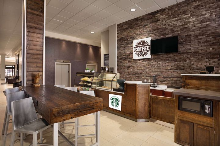 DoubleTree by Hilton Hotel Albuquerque