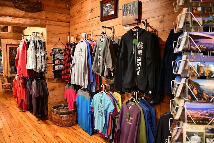 Gift Shop 143 of 155