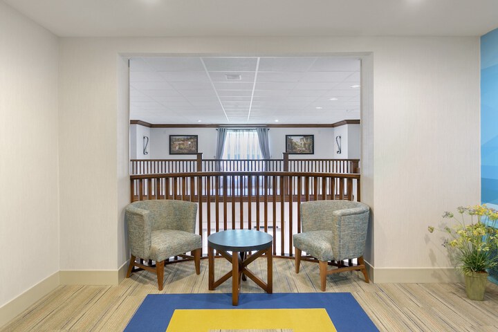 Holiday Inn Express Hotel & Stes Mt. Arlington Rockaway Area by IHG
