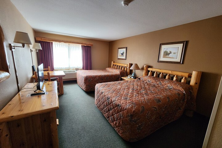 Room 11 of 19