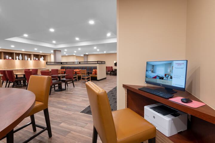Business Center 60 of 61