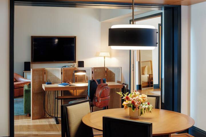 Shinola Hotel