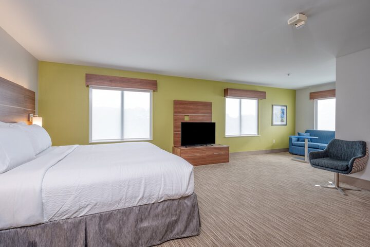 Room 21 of 49