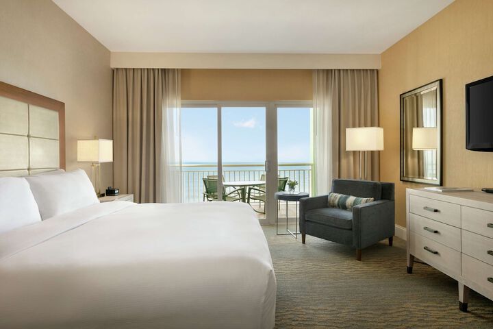 Hilton Ocean City Oceanfront Suites