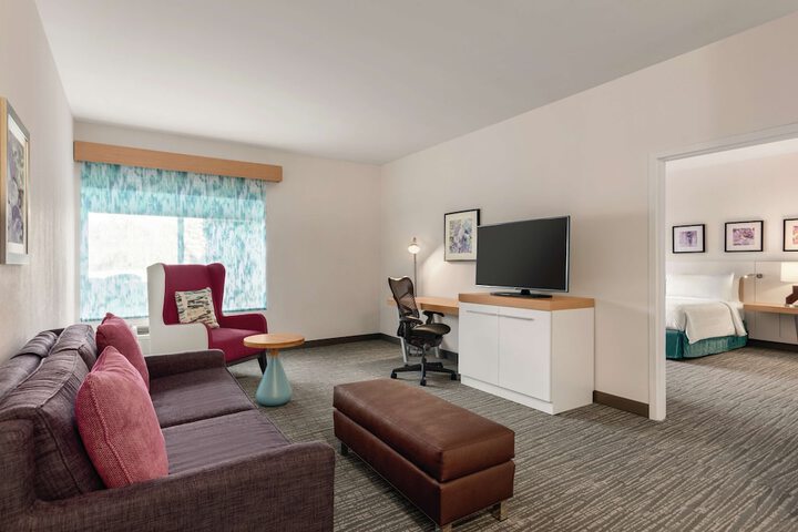 Room 10 of 41