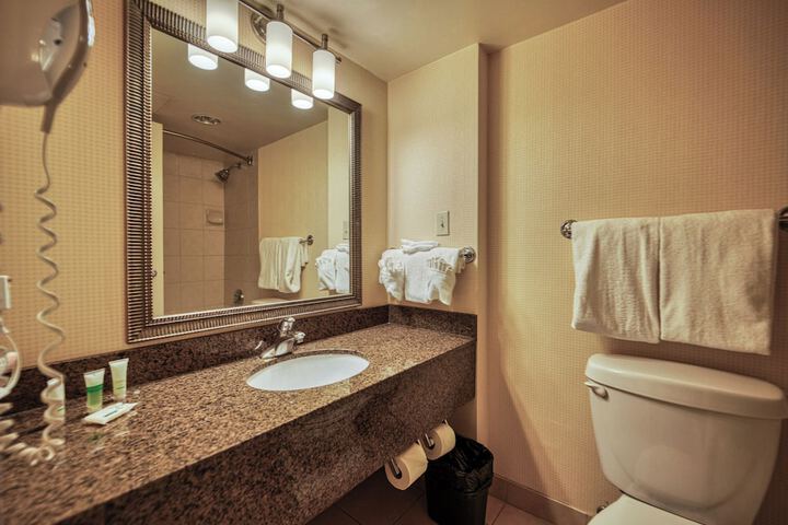 Room 21 of 44