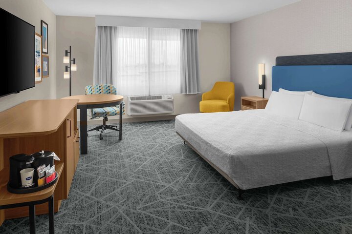 Hampton Inn by Hilton Costa Mesa Newport Beach