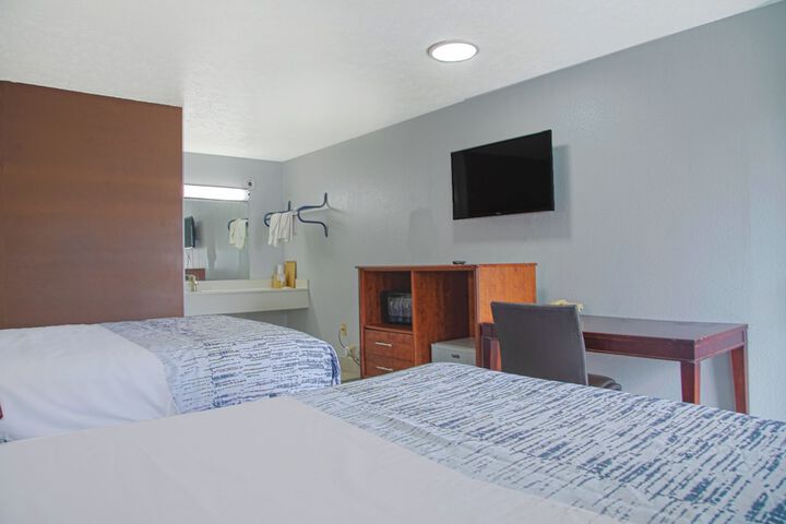 Room 12 of 35