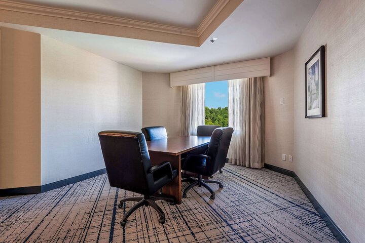 Room 29 of 43