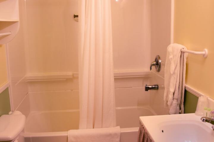 Room 20 of 48