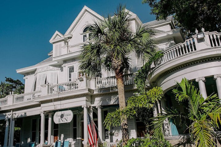 Hotel 3 of 101