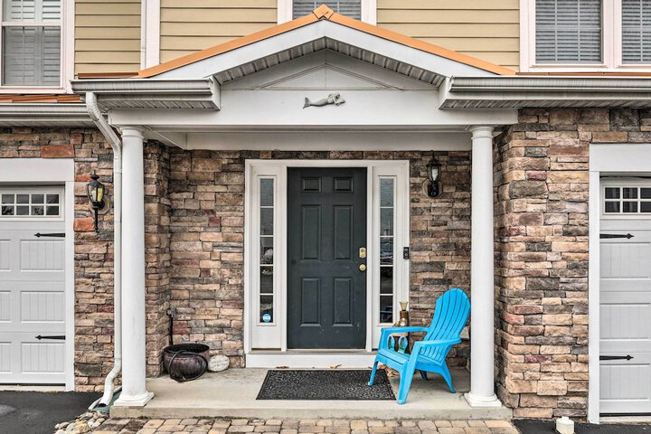 Near Bethany Beach & Boardwalk: Pristine Townhome!