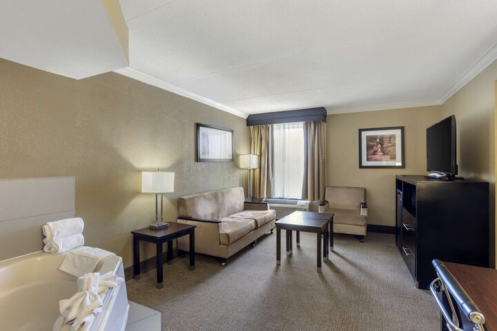 Room 15 of 35