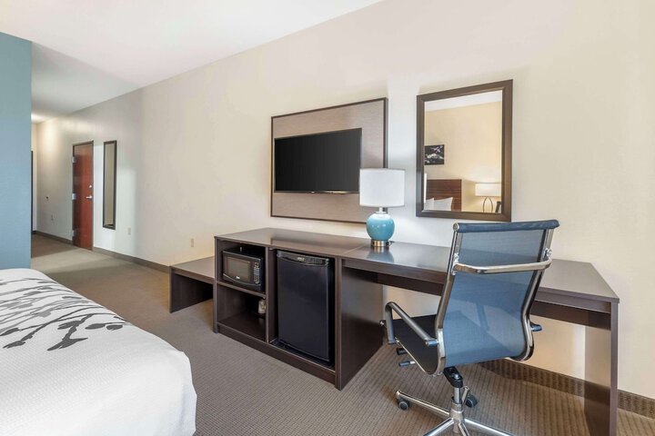 Room 31 of 42
