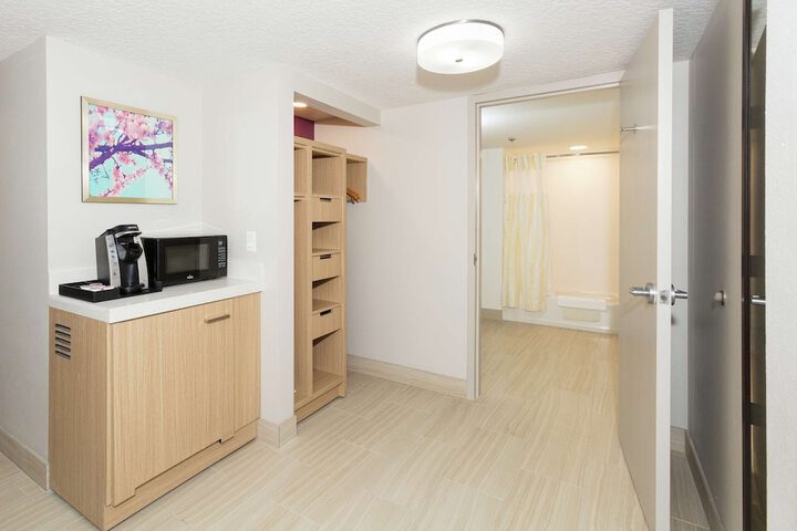 Room 13 of 55