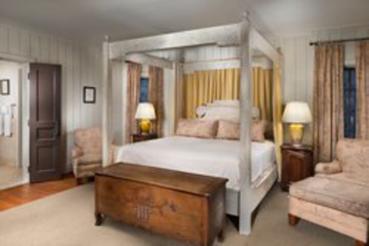 Room 128 of 168