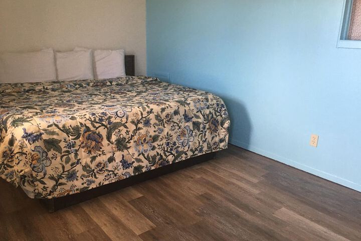 Room 26 of 29