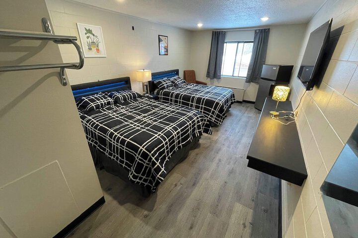 Room 14 of 24