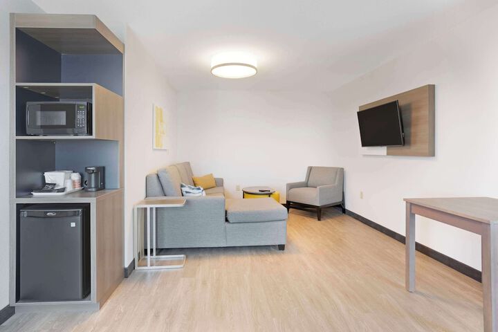 Room 20 of 53