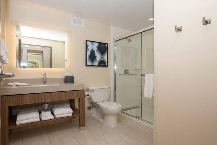 Candlewood Suites Cleveland South - Independence by IHG