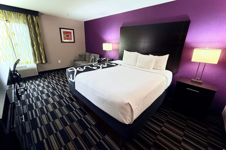 Room 26 of 50