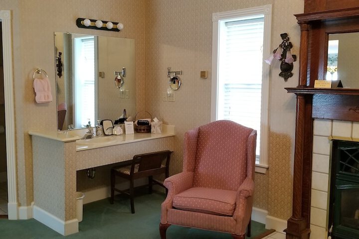 Room 20 of 125