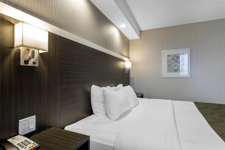 Quality Inn West Springfield