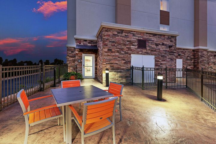Terrace/Patio 53 of 54