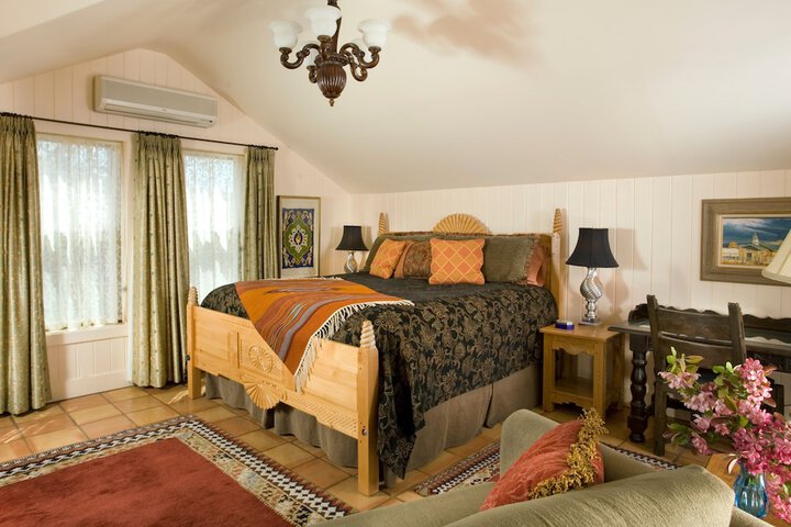 Room 14 of 26