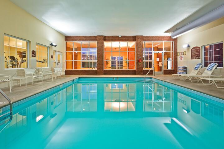Pool 9 of 44