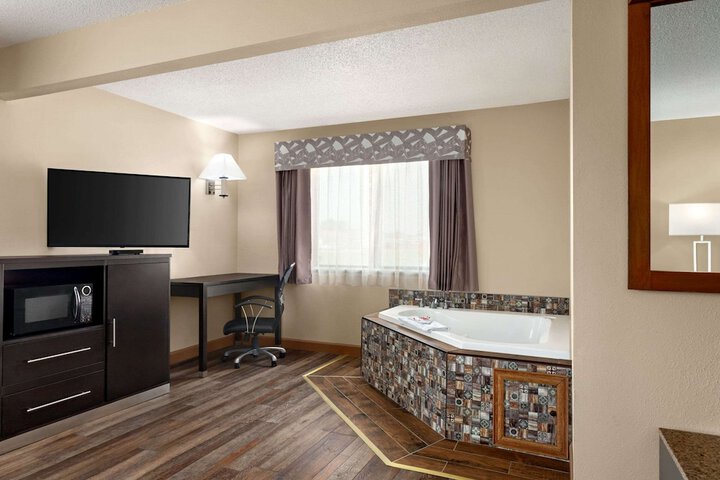 Room 30 of 45