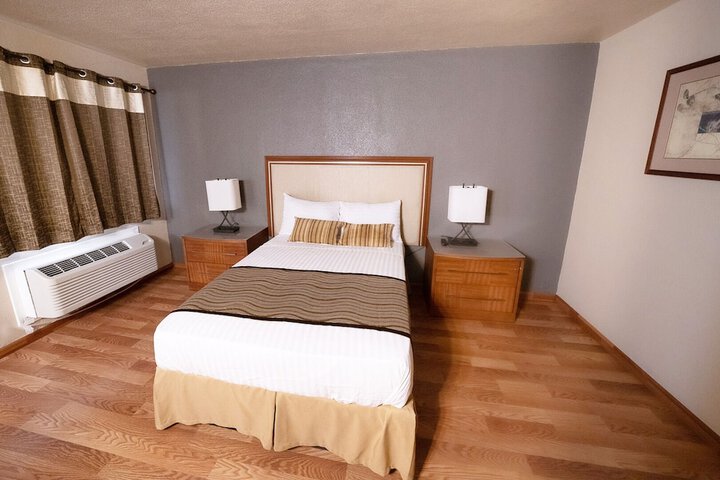 Room 9 of 22