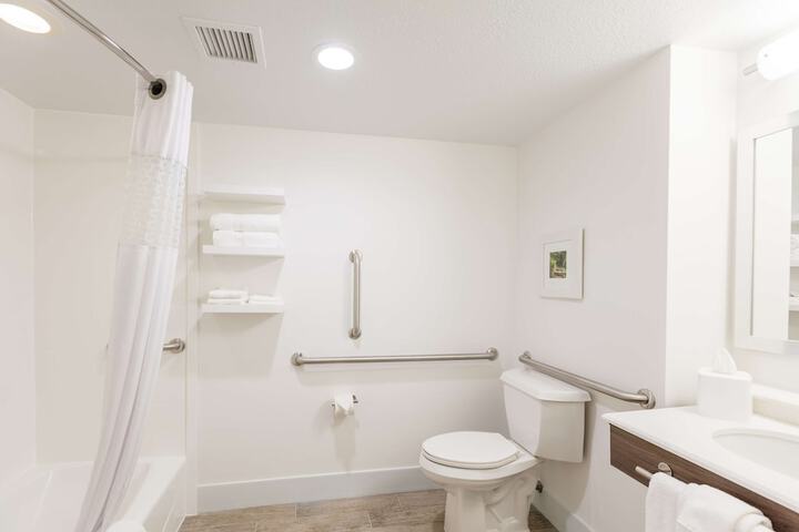 Room 44 of 54