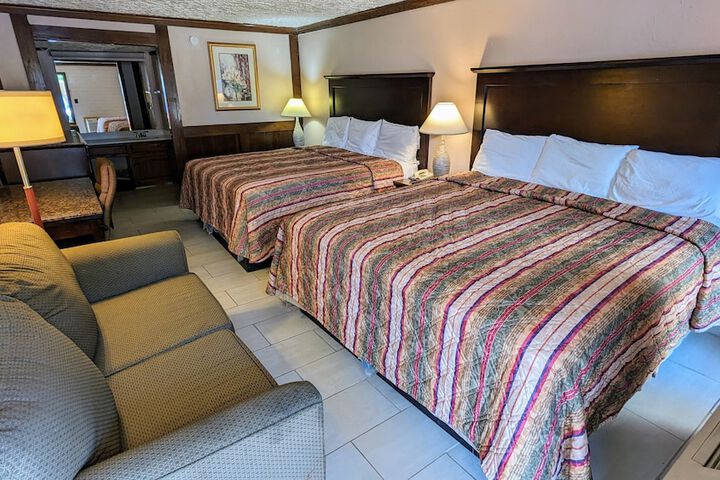 Room 19 of 24