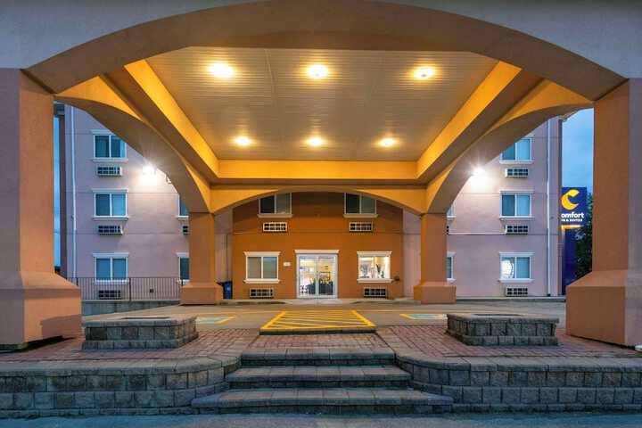 Hotel 6 of 66