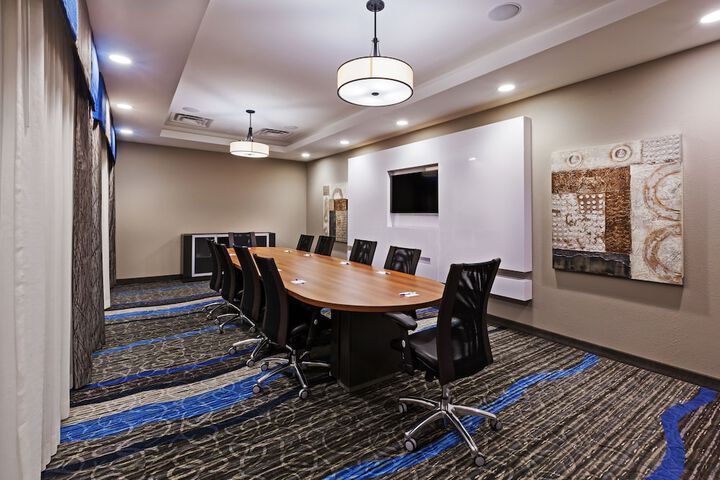Holiday Inn Express & Suites Glenpool-Tulsa South by IHG